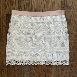American Eagle Lace Mini Skirt size 8